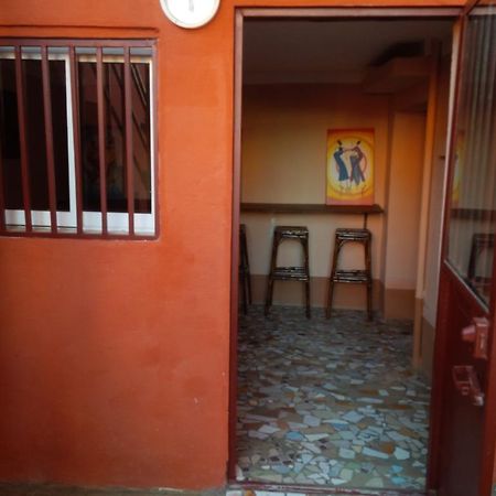 K6 Chambres d'Hôte Ivato  Extérieur photo
